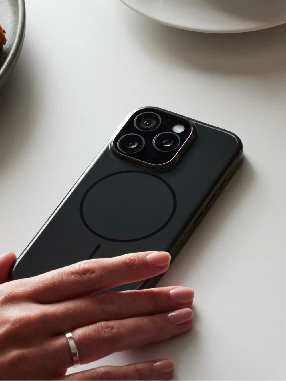 NIB Beats iPhone 16 Pro Max Case with MagSafe in Midnight Black